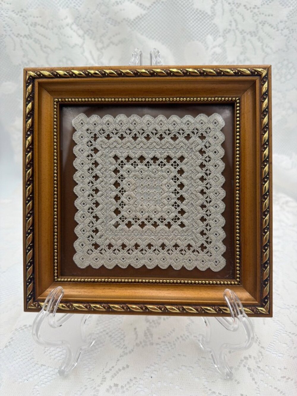 Vintage Gold Frame With Intricate Crochet Lace Design Square Wall Art 8"x8" Eleg